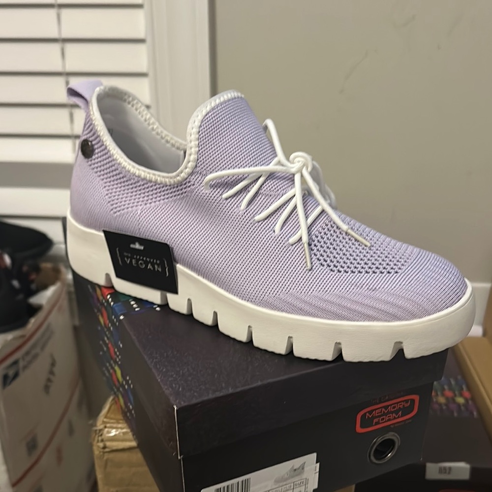 bernie mev. Women's Purple Sneakers